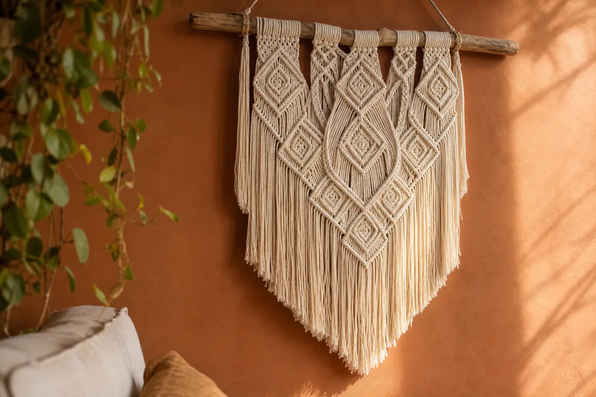 Macramé mural : créer et accrocher sa tenture bohème